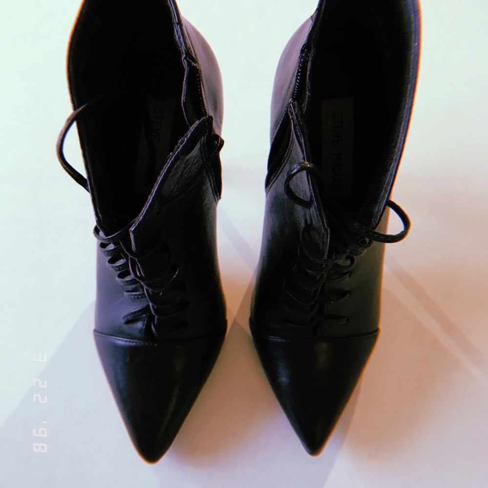 Steve Madden black lace up booties